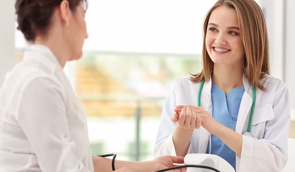 1752560168725-Posing_the_Right_Questions_Navigating_Lifestyle_Changes_with_Your_Doctor_VS_750X600